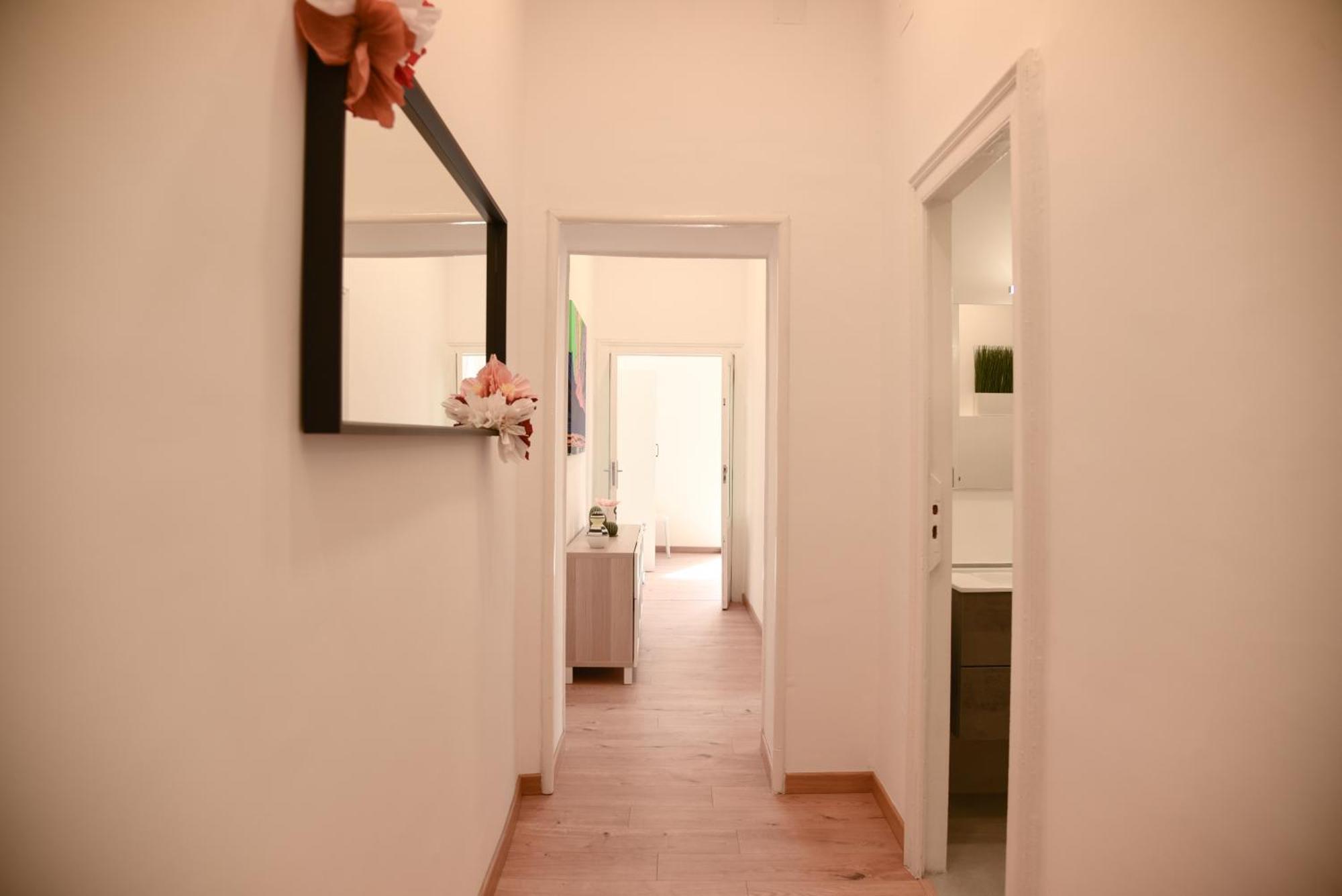 Appartamento Downtown Umberto 74 Napoli Esterno foto
