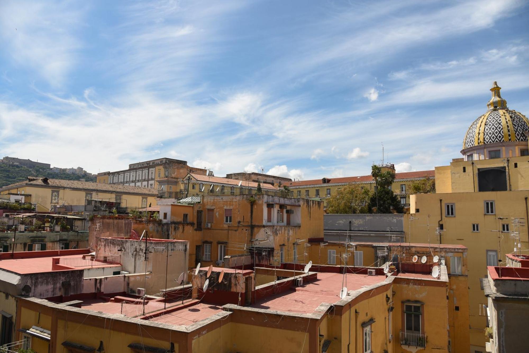 Appartamento Downtown Umberto 74 Napoli Esterno foto